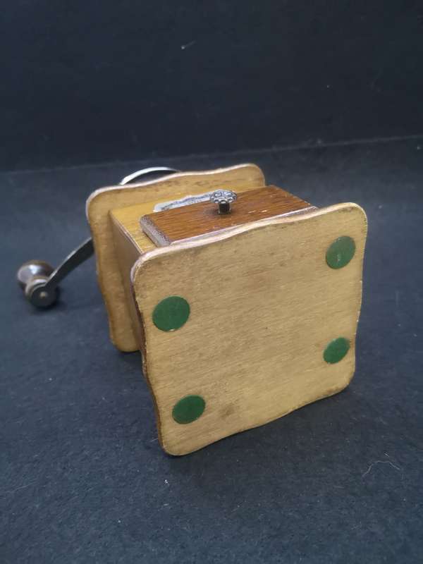 Vintage Coffee grinder - manual