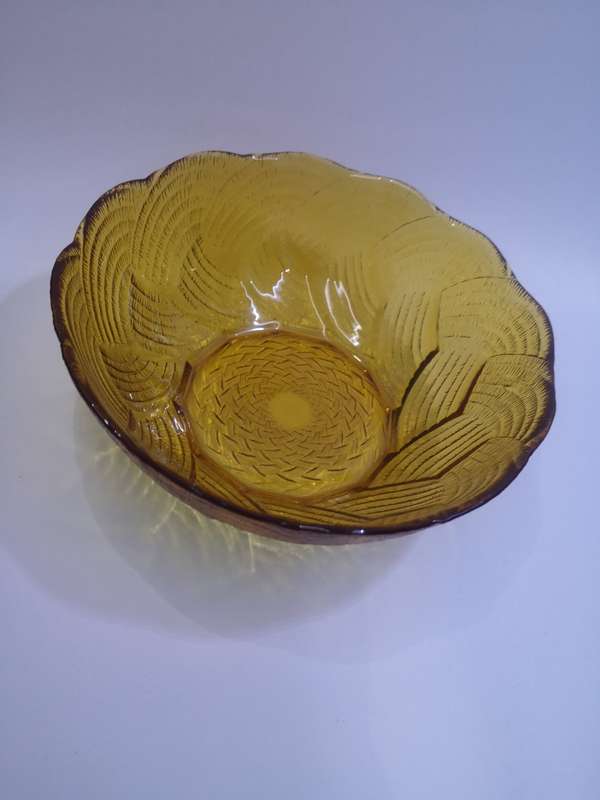 Amber glass serving bowl