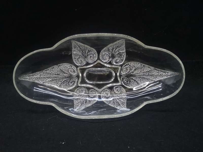 Stunning glass dish
