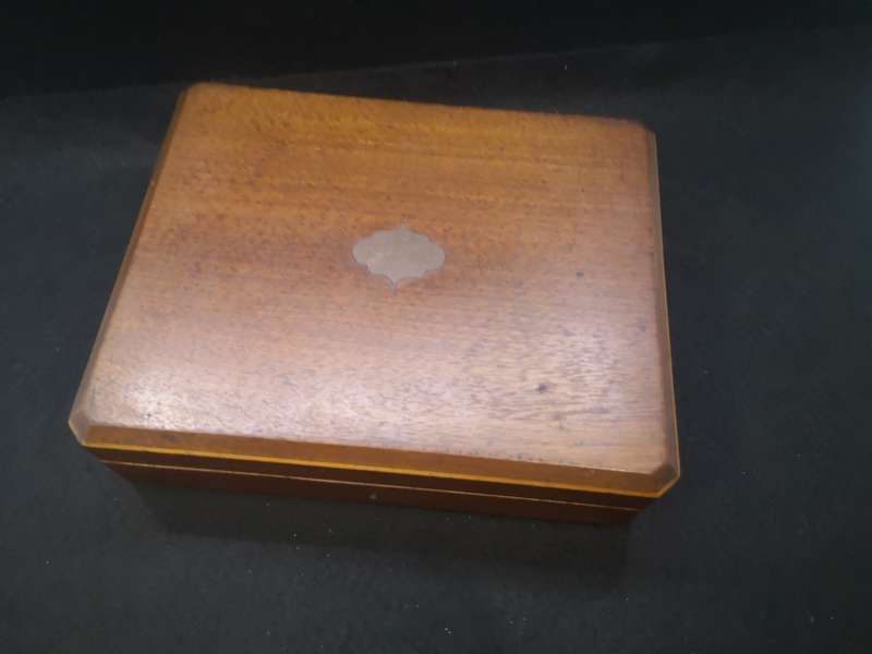 Wooden 2 tier box - London made - no key