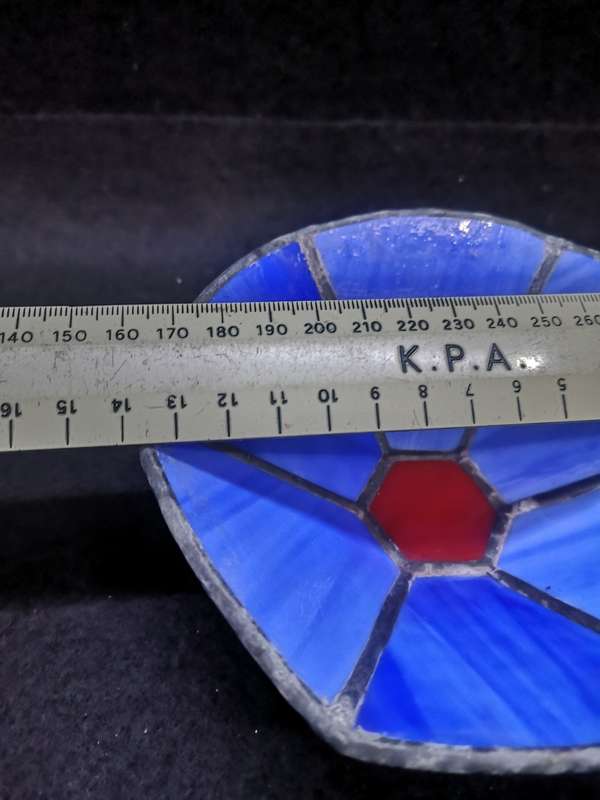 Lead glass bowl
