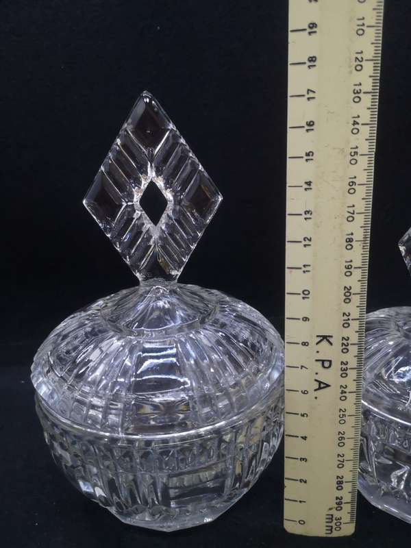 Art deco glass trinkets
