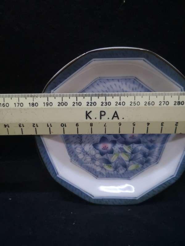 Imari plate