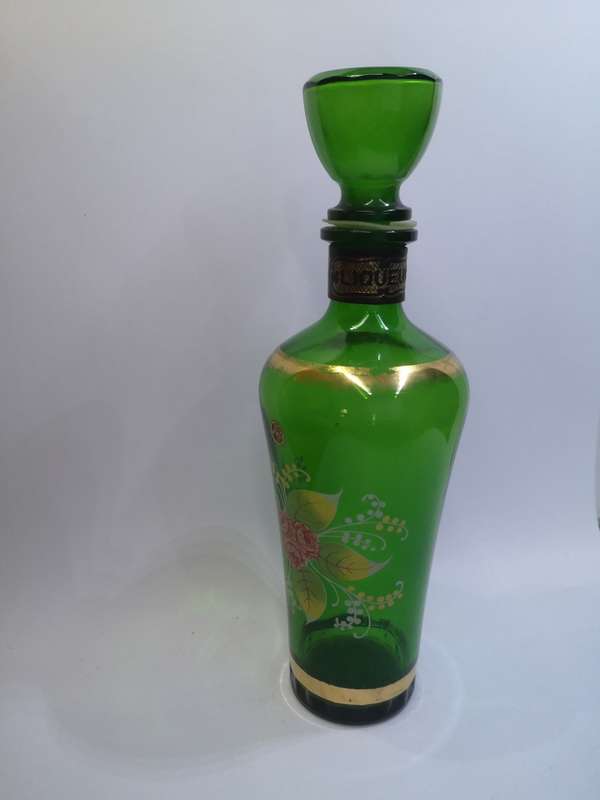 Green glass bottle - made in Italy