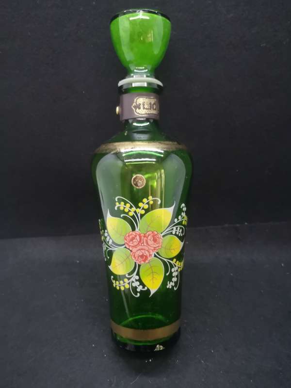 Green glass bottle - made in Italy