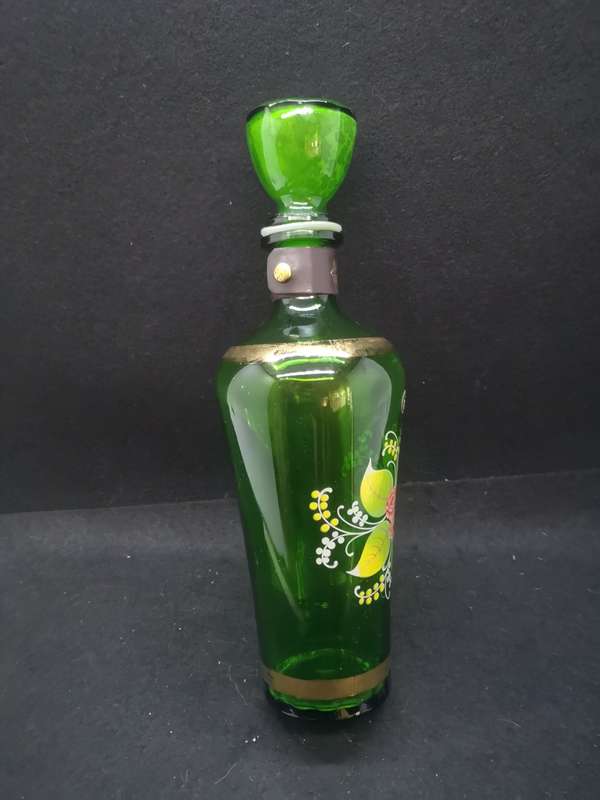 Green glass bottle - made in Italy