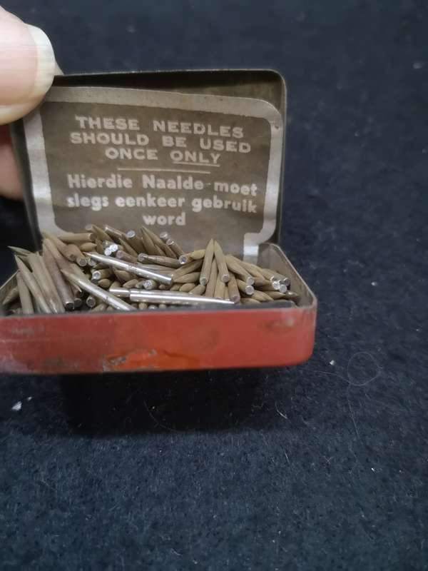 Gramophone needles