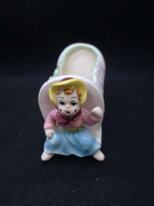 Cute nursery planter - made in Japan