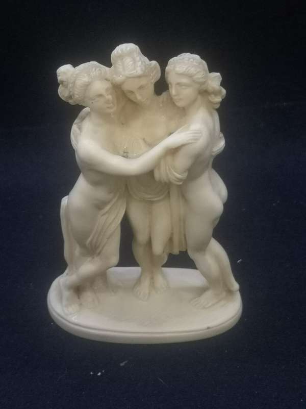 Three Graces Classid Goddess statuette - made in Italy