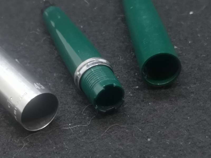 Vintage Parker fountain pen - made in England 45
