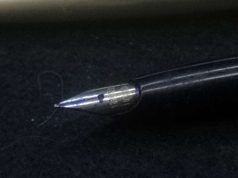 Hifra de-luxe fountain pen