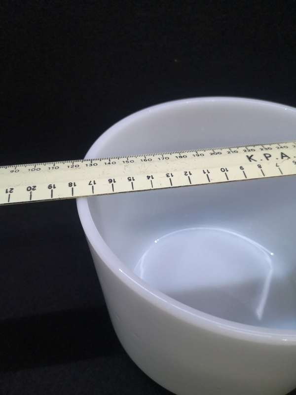 Kenwood no 20759 milk glass mixing bowl