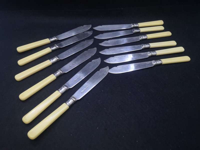 Vintage fish knifes