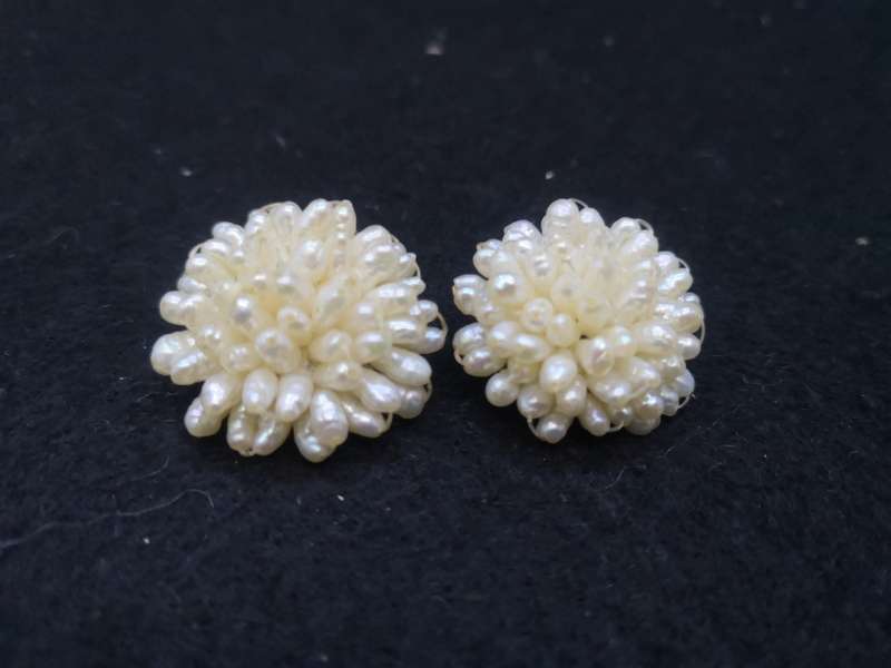 Vintage Rice pearl clip on earrings