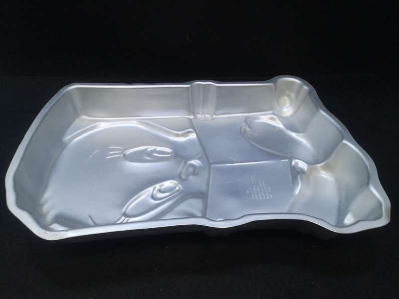 Vintage Wilton 1979  Tweety Bird cake pan
