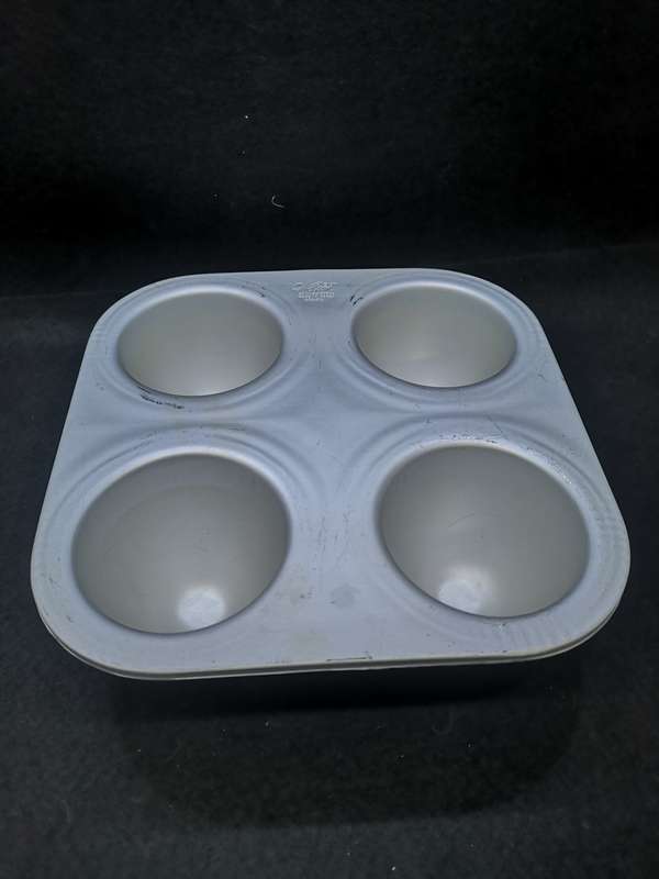 Vintage Wilton 1971Wonder Cone cake pan - Mold Easter eggs