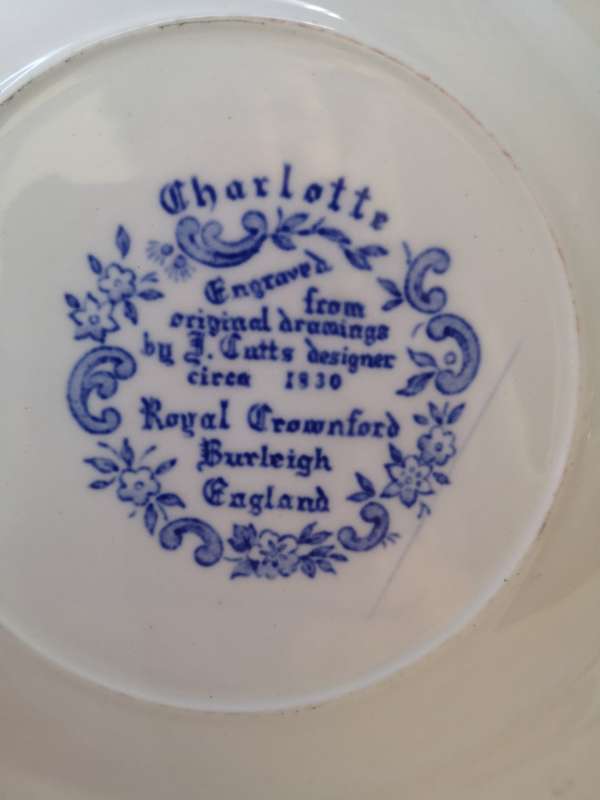 Charlotte Royal Crownford Burleigh England 4 side plates