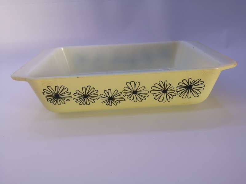 Rare JAJ Daisy shallow Daisy space saver