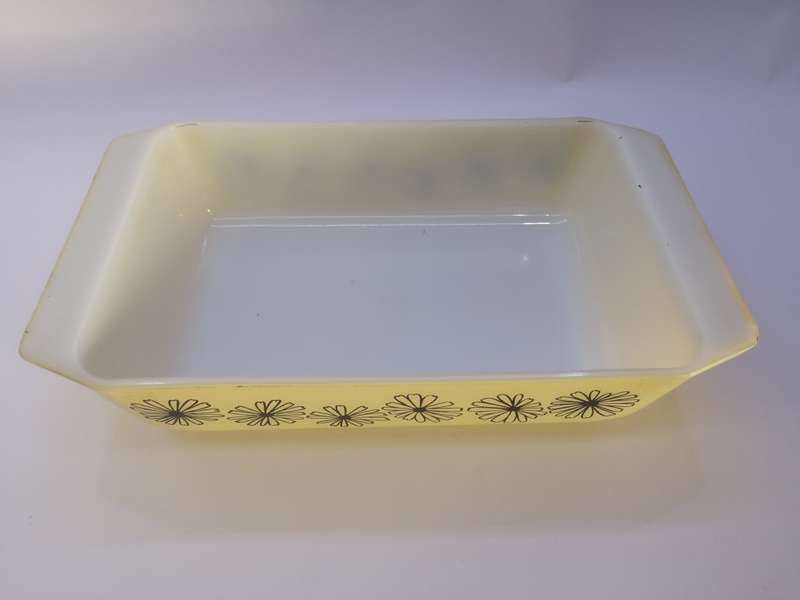 Rare JAJ Daisy shallow Daisy space saver