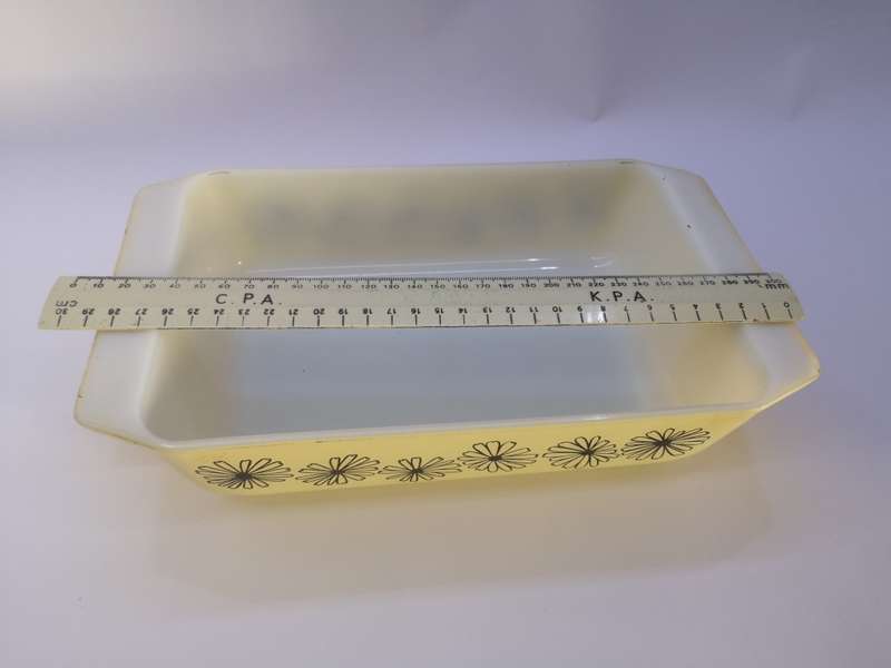 Rare JAJ Daisy shallow Daisy space saver