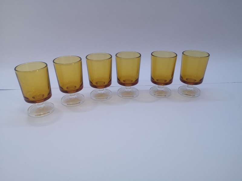 Luminarc footed Amber shot/sherry glasses - please note one chip