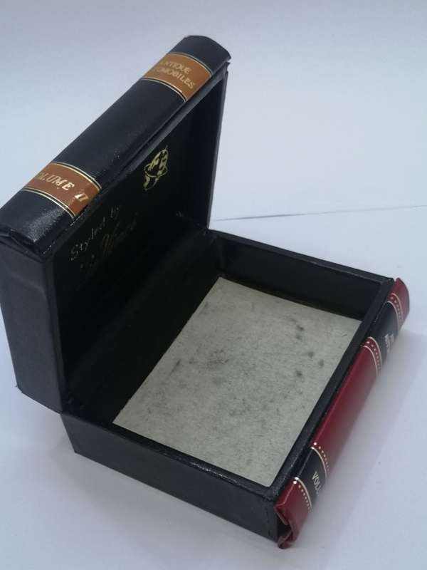 Book box