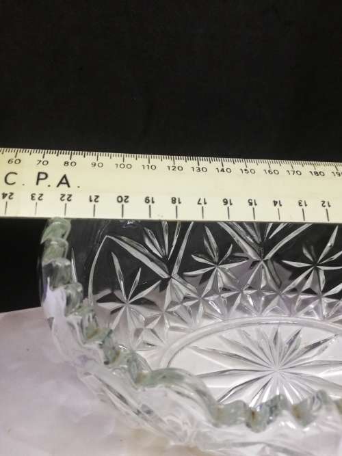 Stunning glass bowl