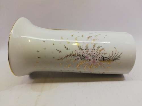 Gorgeous Spanish porcelain vase