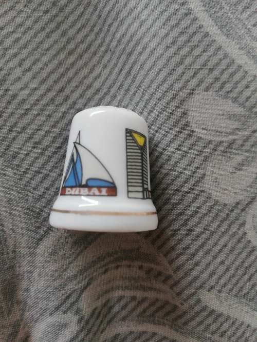 Dubai porcelain thimble