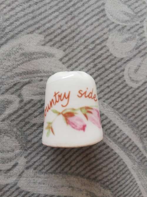 Country side porcelain thimble