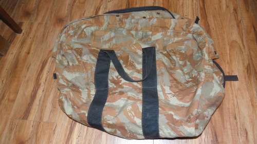 32 BATTALION LARGE KIT BAG 2 COMPARTMENTS WITH ZIPS