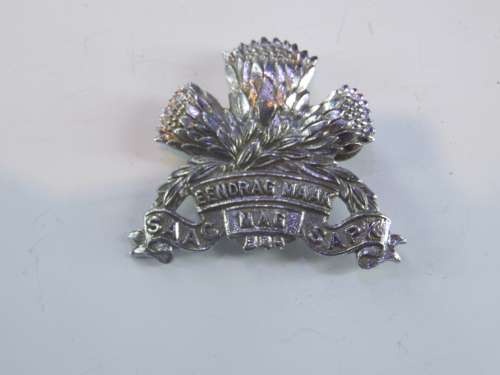 ARMOUR CORPS CAP BADGE WITH SCREWS