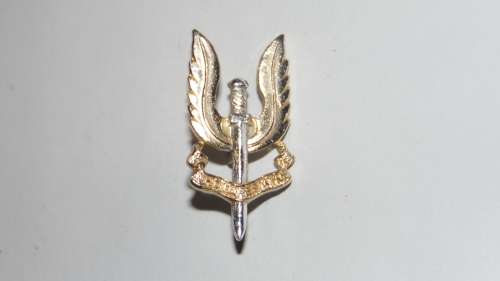 RHODESIAN "C" SQUADRON SPECIAL AIR SERVICE SAS COLLAR BADGE