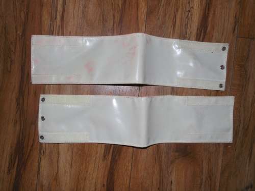 WHITE VELCRO PUTTIES SET