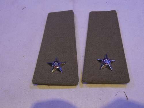LIEUTENANT EPAULETTE SET