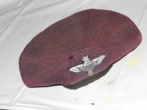 44 PARACHUTE BATTALION BERET  SIZE +-55