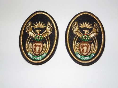 OLD SANDF MESS DRESS WO2 EMBROIDERED GOLD RANK SET ALL PINS