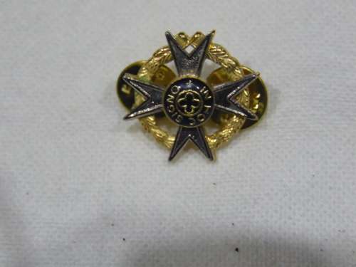 CHAPLAIN BREAST BADGE