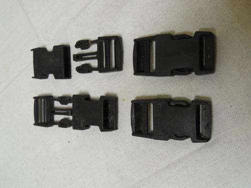 WEBBING PLASTIC BUCKLES X4