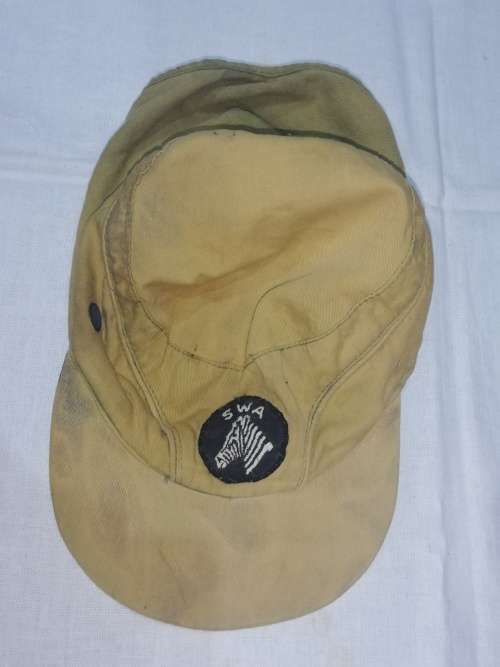 FAPLA CAP WITH SWA BADGE ON SIZE +-59