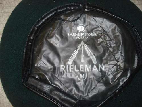Beret Green (S.A.P.H.I PRETORIA) 1975/76 RIFLEMAN size 58  NEW
