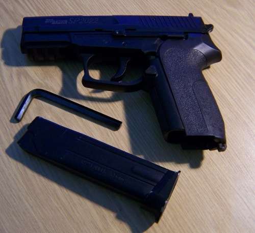 KWC Sig Sauer SP2022 Replic 4.5mm Co2 BB Pistol