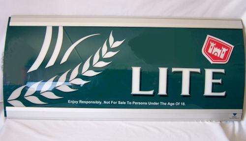 Picking Finds: Castle Light Sign 92.5cm x 41cm x 5cm Man Cave Ready