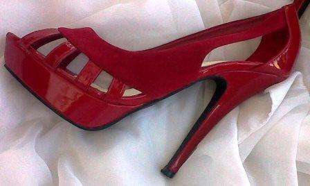 Legend Size 6 Red