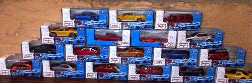 Large Collection of Die Cast Cars - 18 in total (Bid per Car)