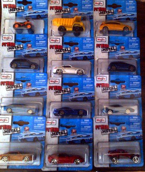 Collection of Die Cast Cars - 12 in total