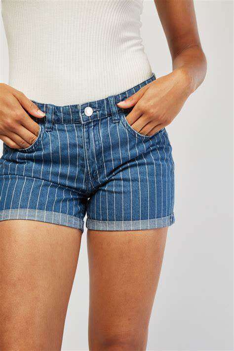 New Look PinStrip Denim Shorts Size10