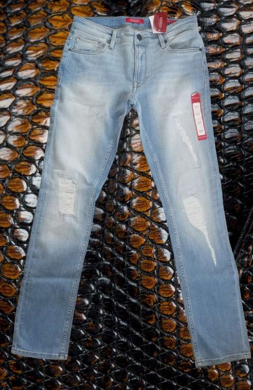 Guess Jeans 34 Skinny New with tags