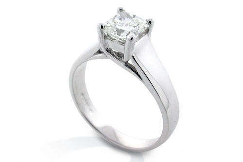 1.00 CT VVS2 I CERTIFIED RADIANT DIAMOND ENGAGEMENT RING***BEST DEAL YET-LIMITED OFFER***