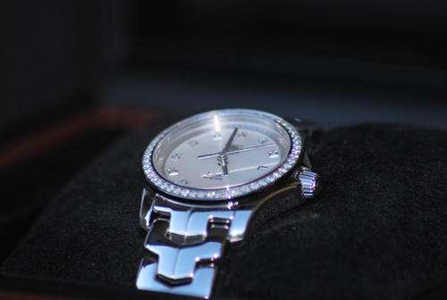 Tag Heuer  Link Quartz Fixed Bezel Ladies Diamond Bezel and Dial***CHRISTMAS SPECIAL CRAZY CRAZY***